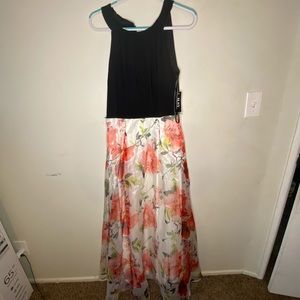 SLNY Dresses - Formal Floral dress SLNY Dresses - Formal Floral dress